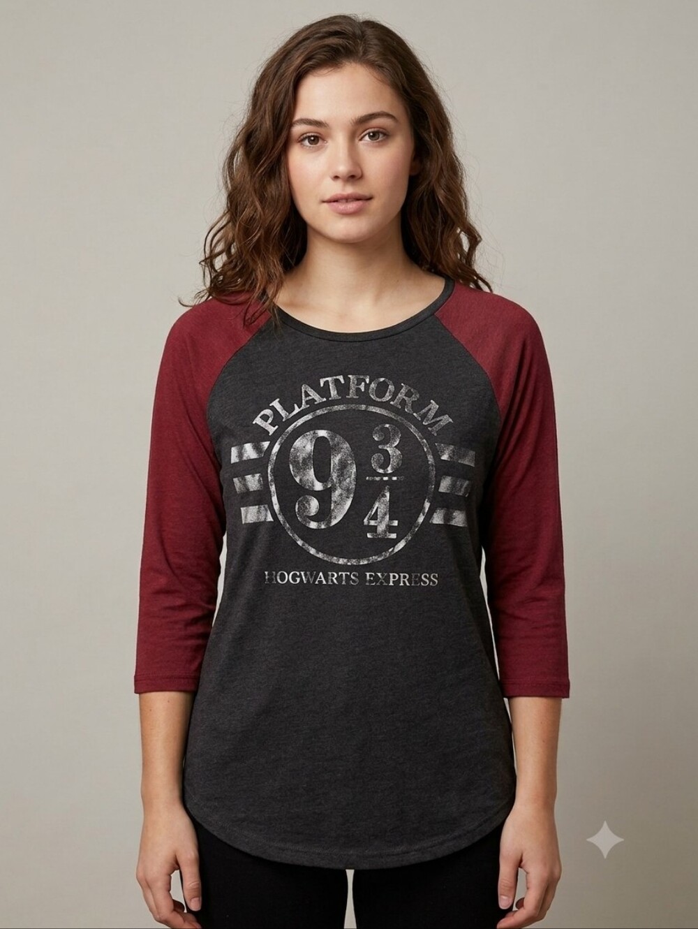 NWT Harry Potter 9 3/4 Platform Hogwards Express Top Tee Women's Size S Small